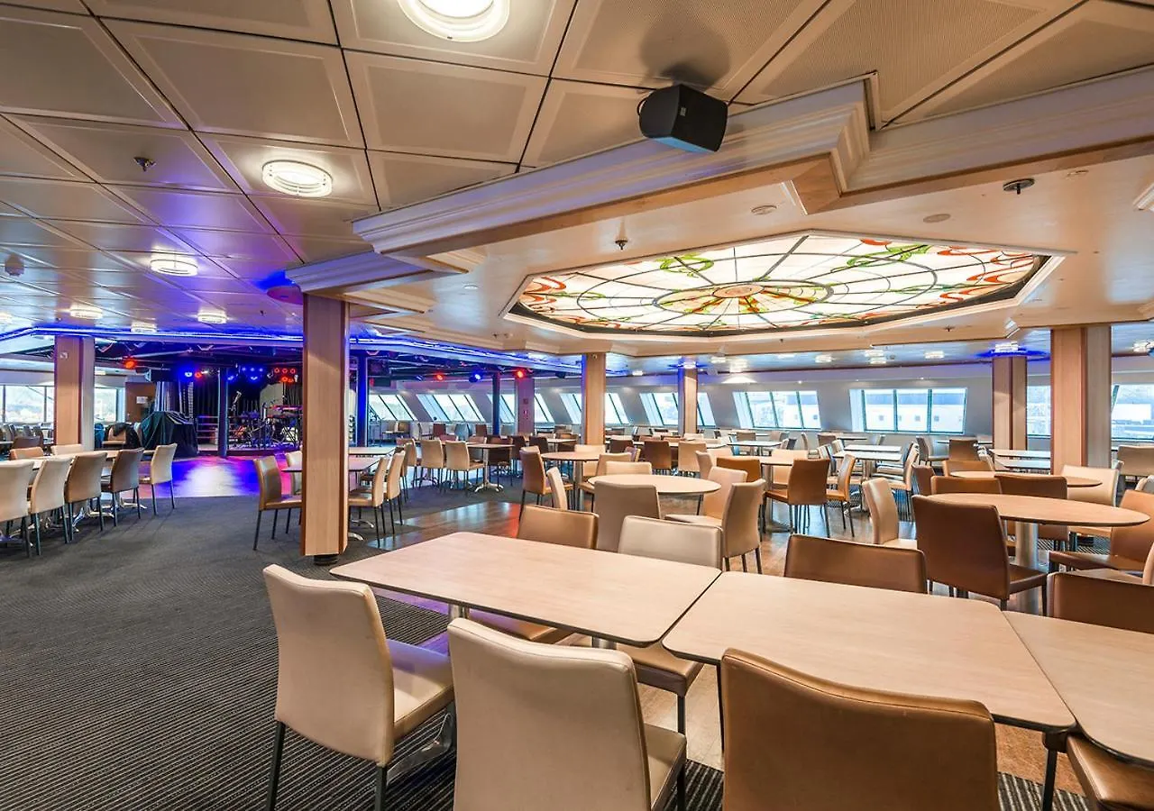 ホテル Viking Line Ferry Viking Cinderella - 2-Night Cruise Helsinki-Stockholm-ヘルシンキ