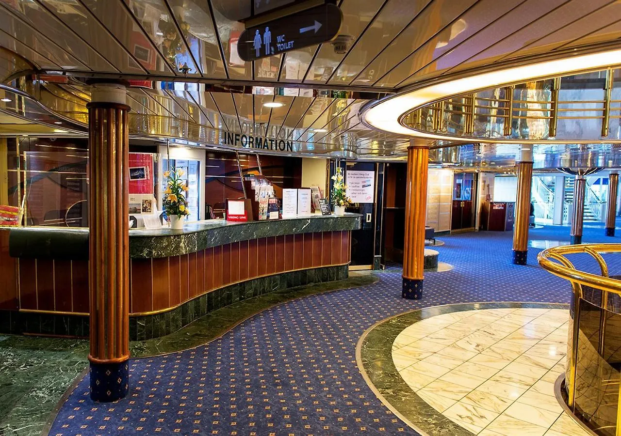 ホテル Viking Line Ferry Viking Cinderella - 2-Night Cruise Helsinki-Stockholm-ヘルシンキ 0*, ヘルシンキ