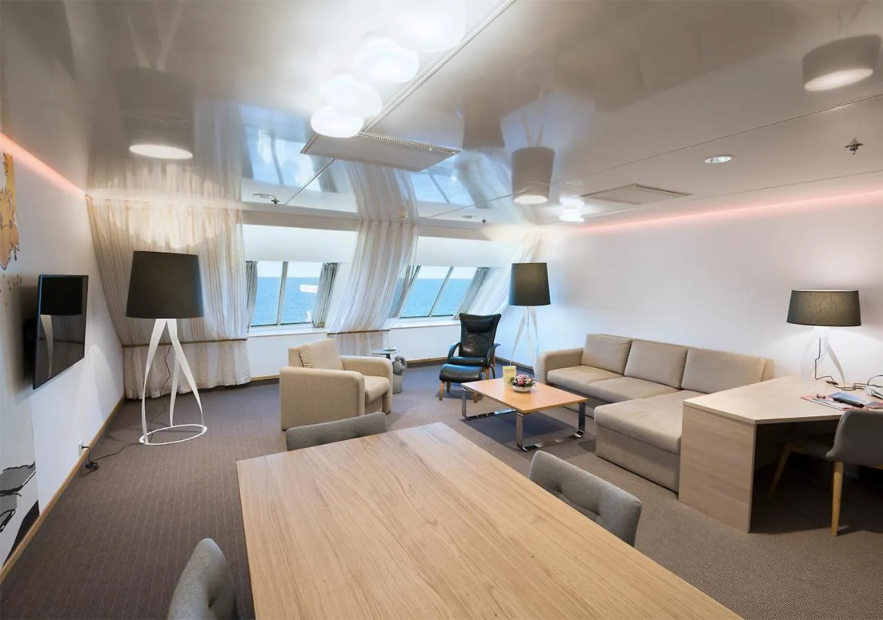 ホテル Viking Line Ferry Viking Cinderella - 2-Night Cruise Helsinki-Stockholm-ヘルシンキ